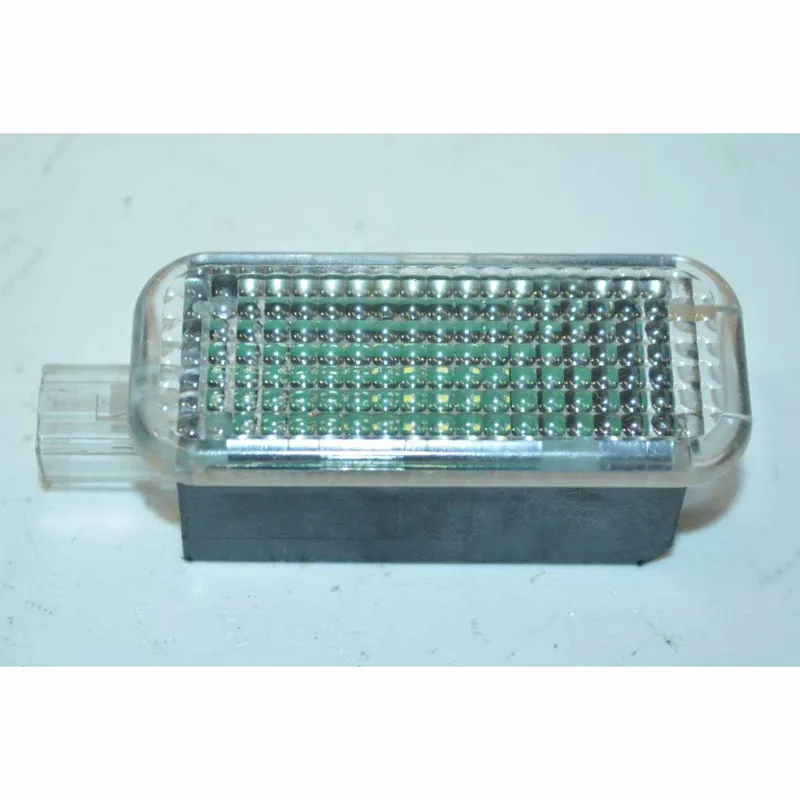 Rychlé Dodání osvětlení prostoru nohou - LED svítilna VAG4E0947415