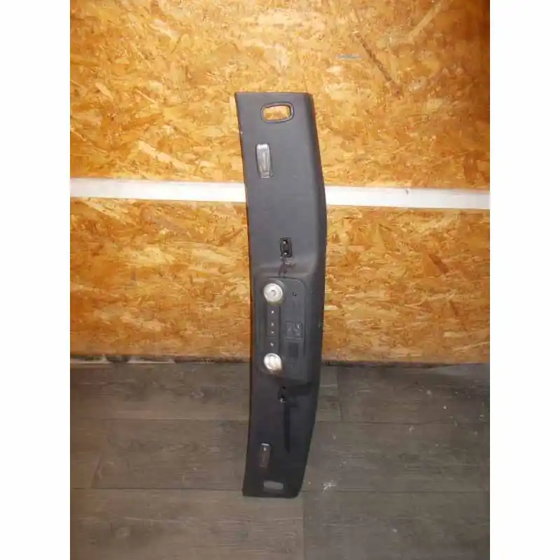 panel pro rám čelního skla VW EOS 1Q01Q0867390N Aktuální