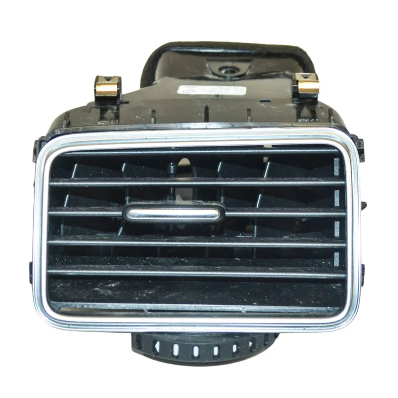 Akční Nabídka výdech ventilace levý VW Touareg 7P07P1819703A (chrom)