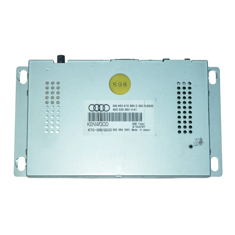 Značkový řídící jednotka pro digitální příjem rádia AUDI A4 8K04E0035563