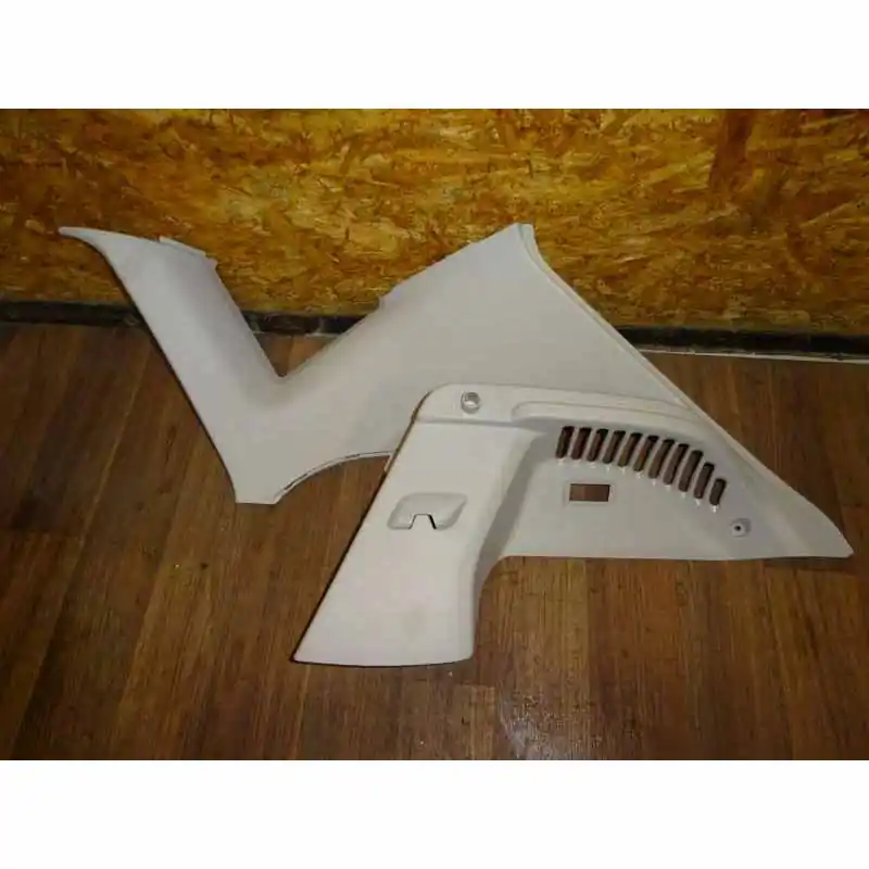 Originální panel sloupku C horní pravý SEAT Leon 5F0 HB (lift)5F4867288B