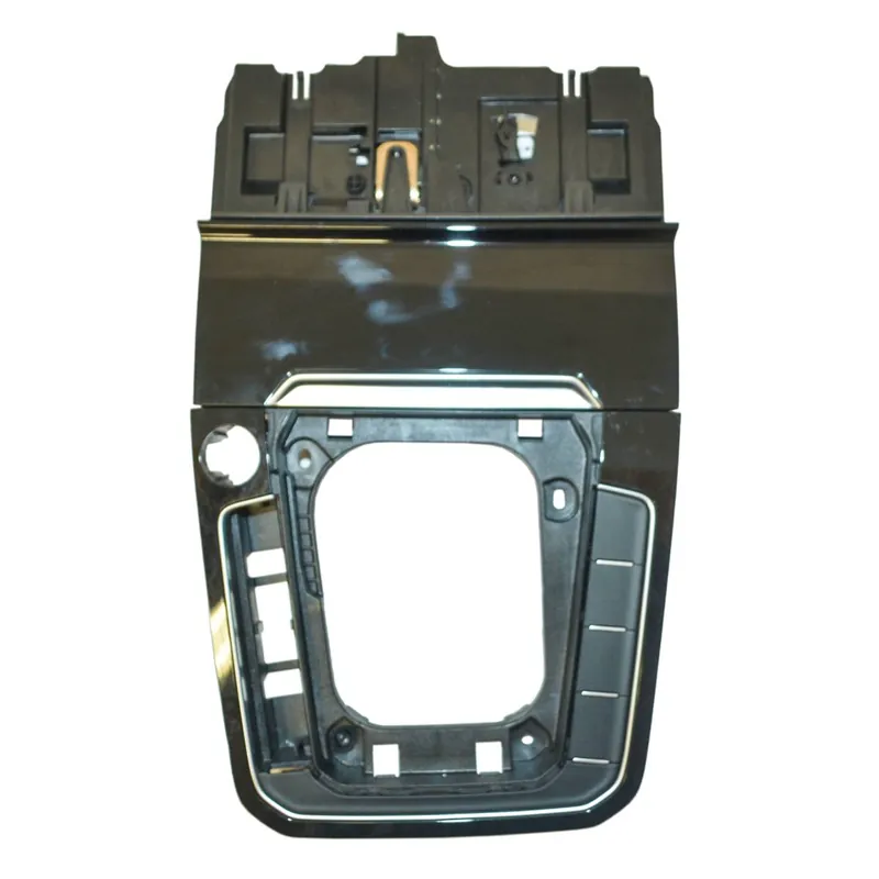 Aktuální rámeček řadící páky + popelník VW Passat B8 3G03G186307182V3G1864263Y12 - poškr.