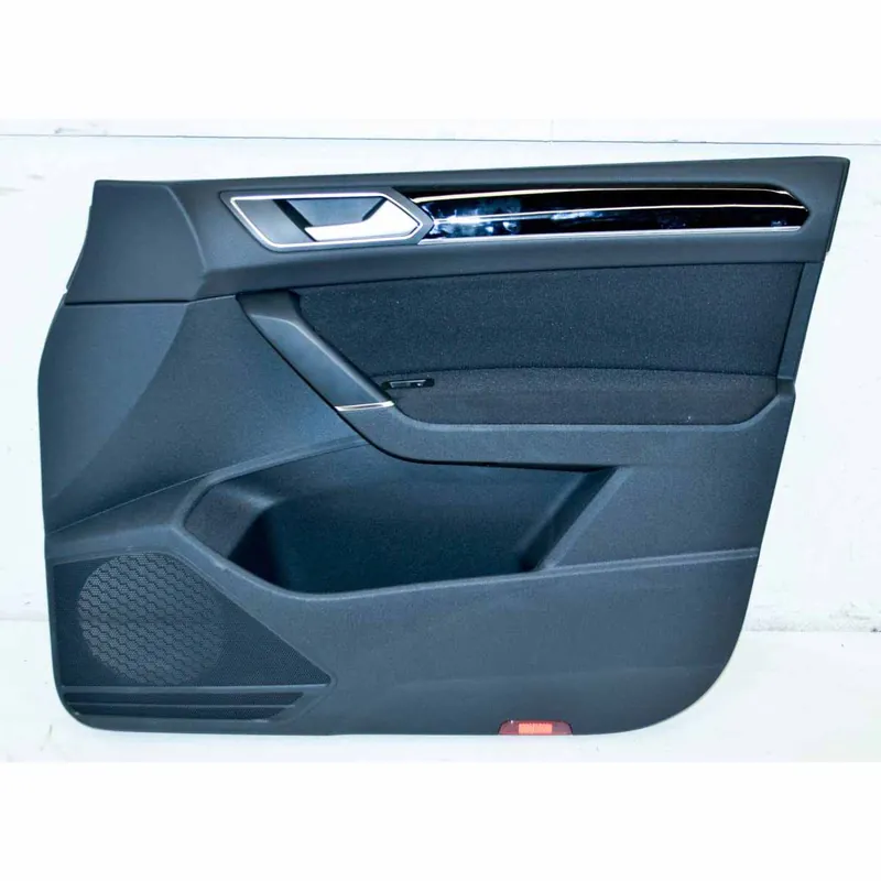Aktuální tapecírunk dveří pravý přední VW Touran 5TA5TB867012