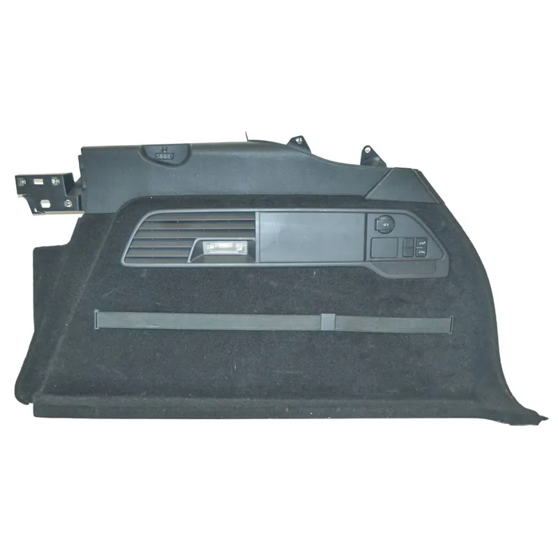 Vysoce Kvalitní výplň kufru pravá VW Touareg 7P0 (lift)7P6863820 7P6863820B 7P6867038H EOA - poškrábaná