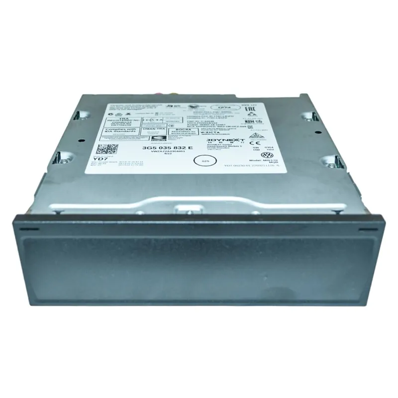 Autentický rádio + navigace (řídící jednotka rádia) VW Passat B8 3G0 lift3G5035832E