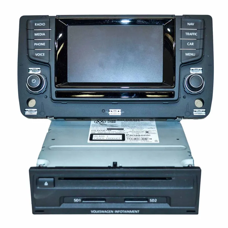 Vysoce Kvalitní rádio + navigace (řídící jednotka a display) VW Golf Sportsvan 5105G0919605D5G0035846A