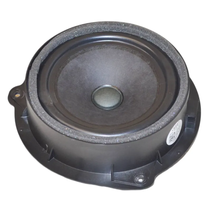 Akce reproduktor basový zadní levý/pravý AUDI Q3 83A83A035411