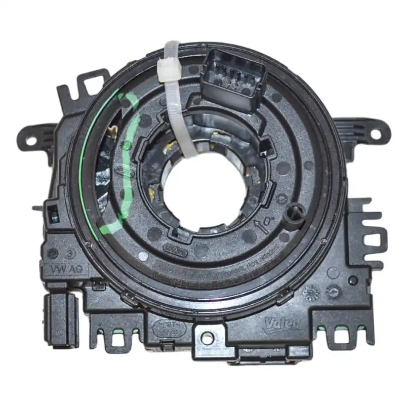 Cenově Výhodný kroužek pod volant VAG5Q0953569A - poškozený