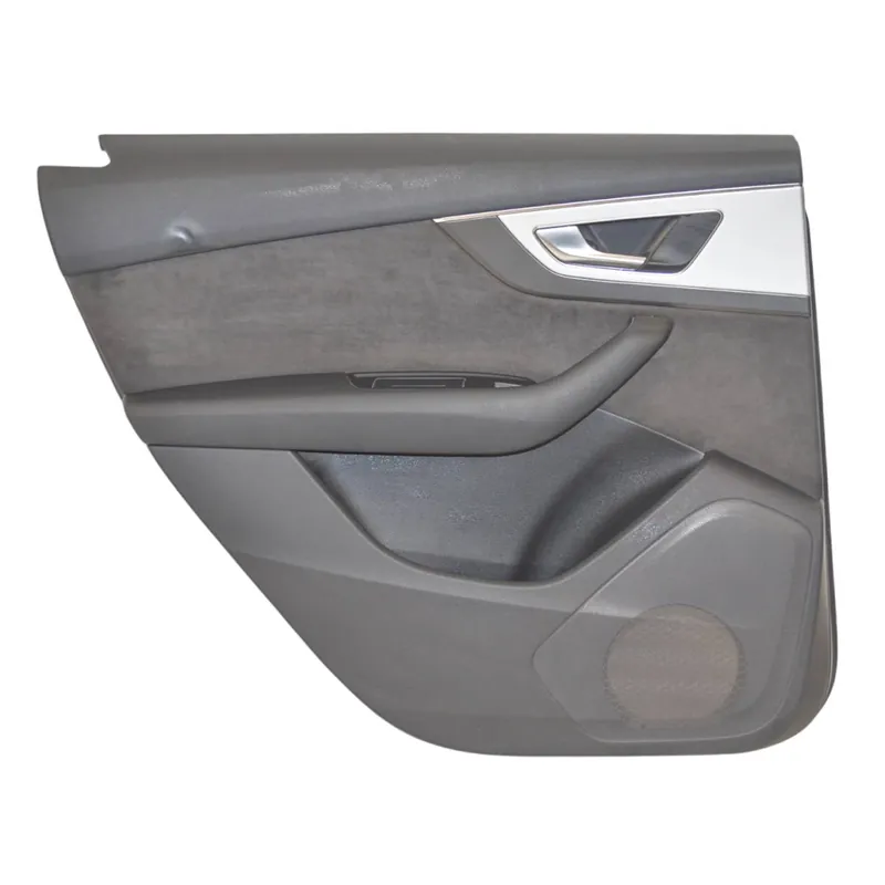 tapecírunk dveří zadní levý AUDI Q7 4M04M0867317B - lehce poškozený Sleva