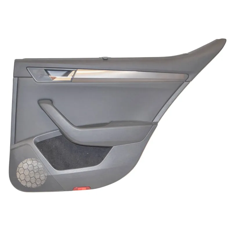 Dokud Zásoby Vydrží tapecírunk dveří pravý zadní + roletka ŠKODA Superb III 3V0 sedan3V5867212