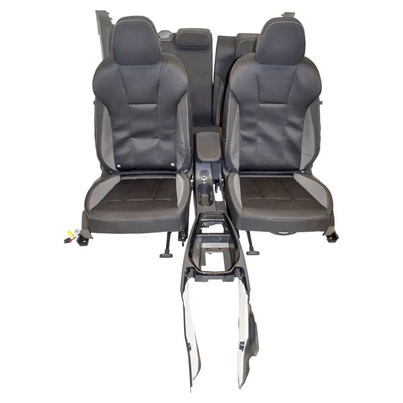 interiér - látka, přední výhřev ŠKODA Scala 657 Autentický