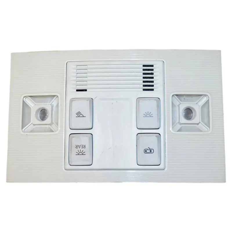 stropní světlo přední - LED VW Passat B8 3G05G1947105QDYS - poškrábané Hit Sezóny