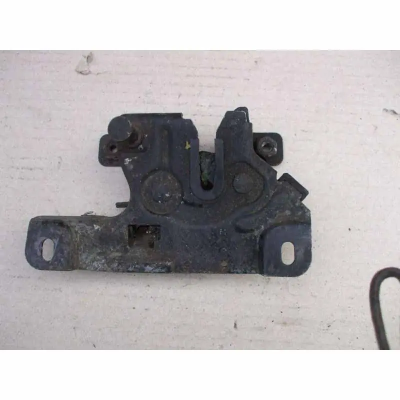 Autentický zámek kapoty ŠKODAFabia I6Y0823509D