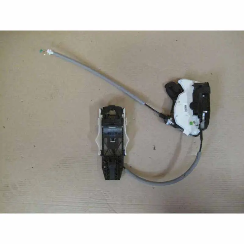 Časově Omezené zámek dveří levý přední ŠKODA Superb III 3V0 6V2837015 - anglický model