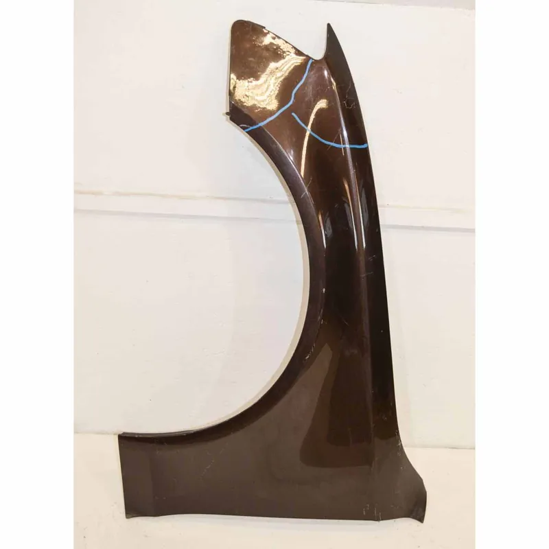 blatník levý AUDI A4 8K0 2008-12 - poškozený Must-Have