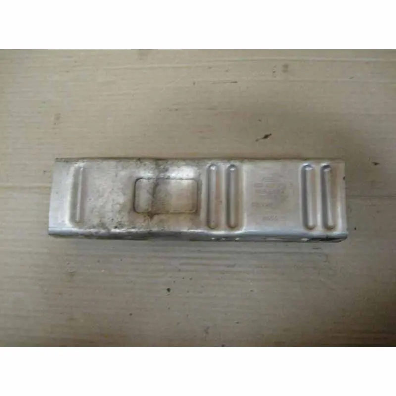 držák výztuhy zadního nárazníku pravý AUDI A4 8E08E0807332B Nakupujte Hned