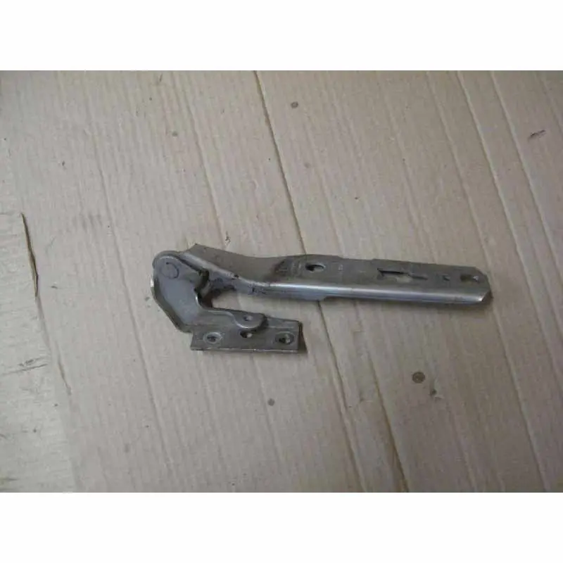 Výhodná Nabídka pant kapoty pravý AUDI A4 8E08E0823302F