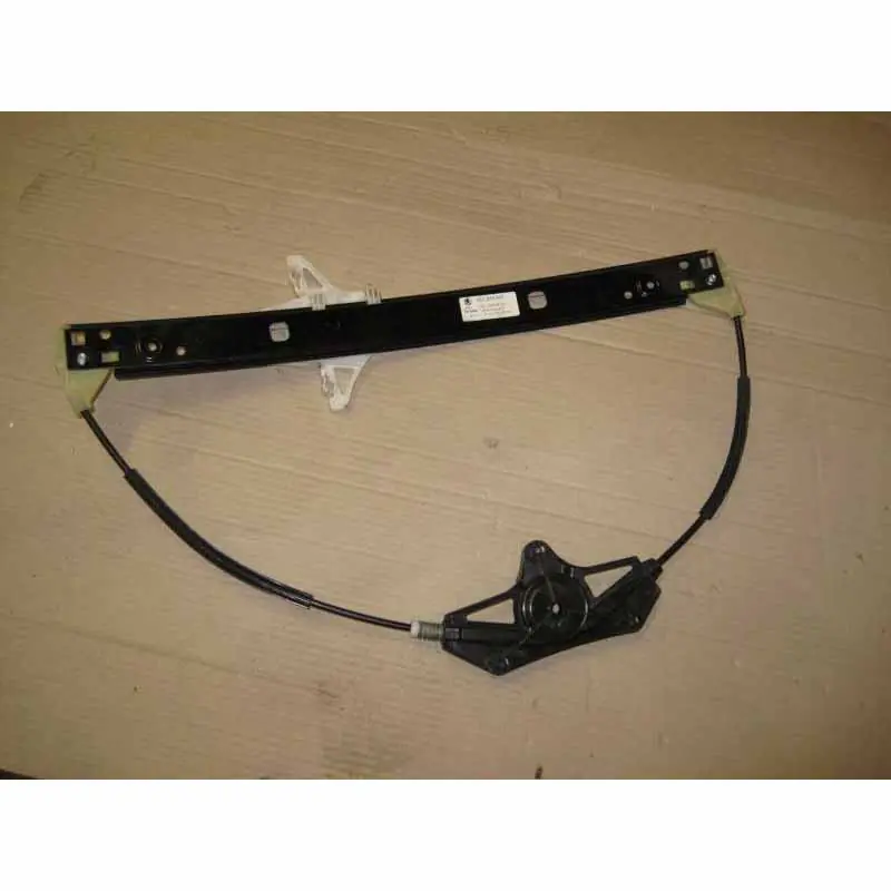 Víkendová Akce mechanismus stahování oken - spouštěč skla pravý zadní ŠKODA Octavia III 5E05E0839462