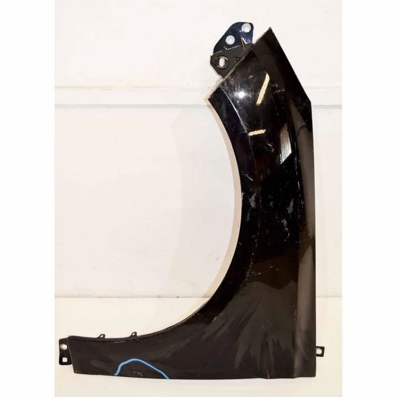 blatník přední levý FORD Focus III MK3 2010-14 - poškozený Originální