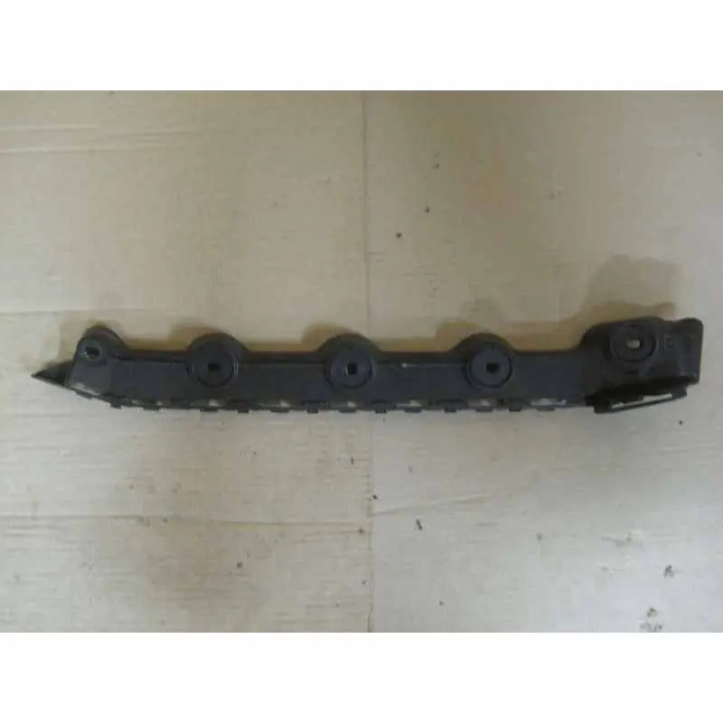 držák zadního nárazníku levý ŠKODA Fabia III 6V0 combi6V9807393 Aktuální