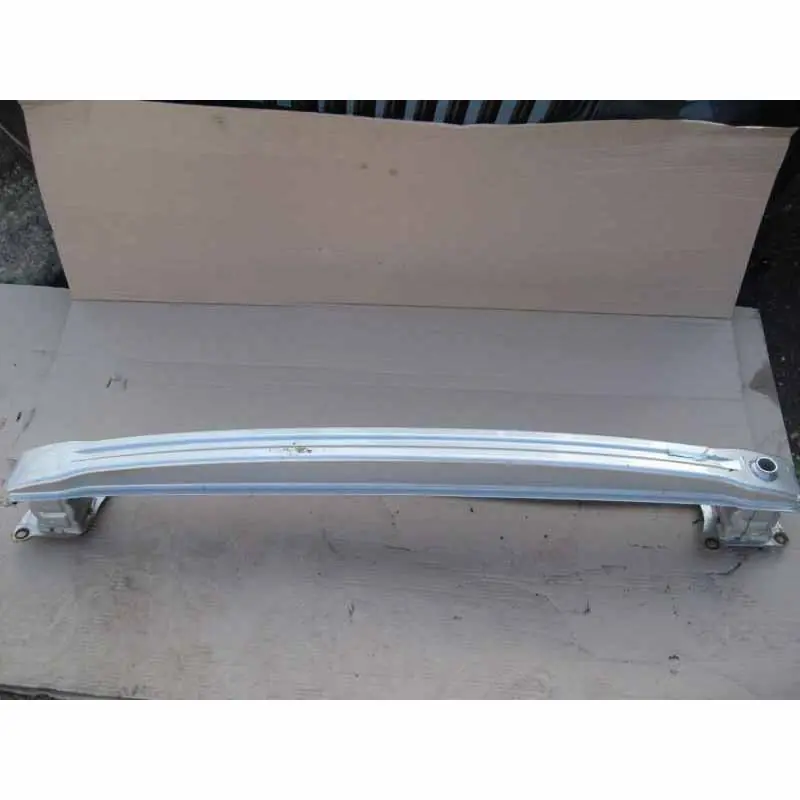 Cenová Bomba výztuha zadního nárazníku ŠKODA Yeti 5L05L6807305B5L6807305C