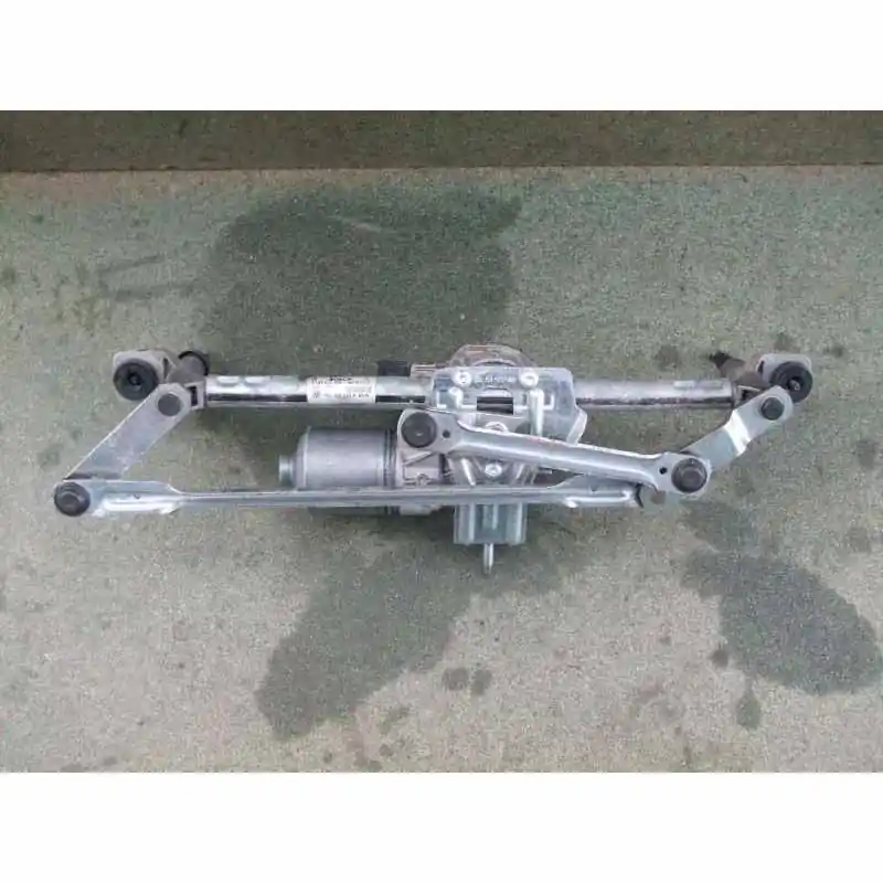 Akce mechanismus stěračů VW Sharan 7N07N1955023A - poškozený konektor