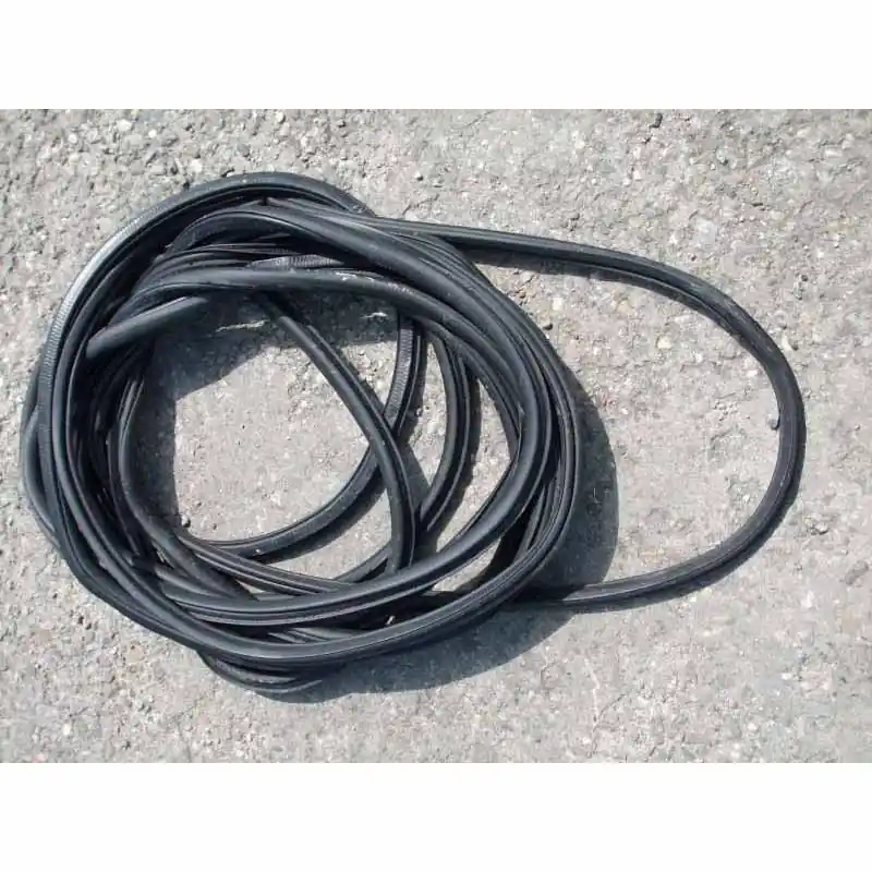 Zlevněný sada těsnění dveře ŠKODA SUPERB II sedan