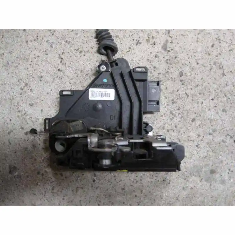 zámek dveří pravý přední VW Caddy 04-11 Polo 02-10 Transporter 03-143B1837016BR Poslední Šance