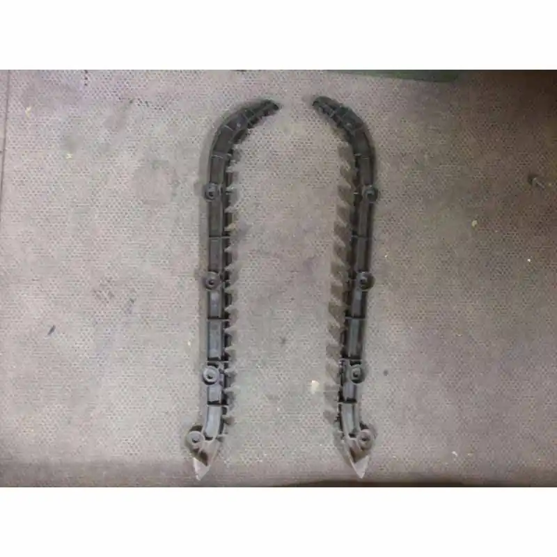 Ihned K Objednání držák zadního nárazníku pravý ŠKODA Fabia II lift 5J0 combi5J9807394