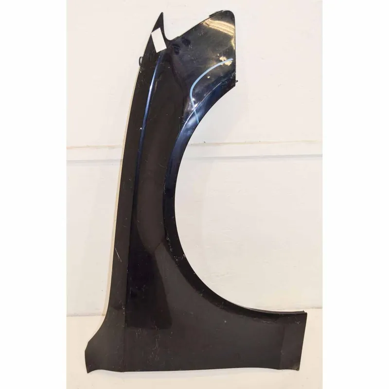 Cenová Bomba blatník přední pravý AUDI A4 8K0 2008-12 - poškozený