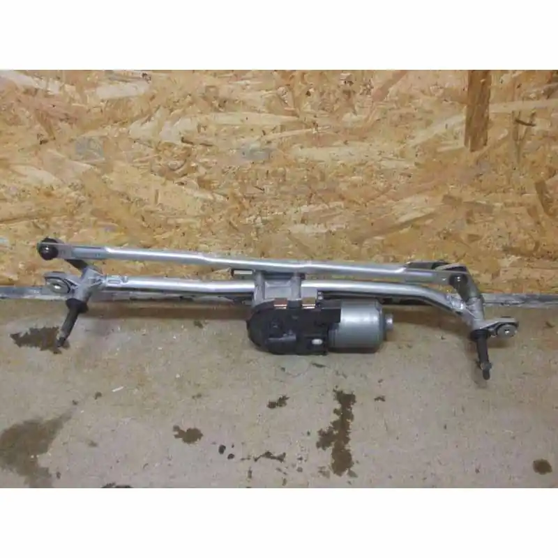 Výprodej mechanismus stěračů AUDI Q5 8R0 3.0 TDI8R1955023D