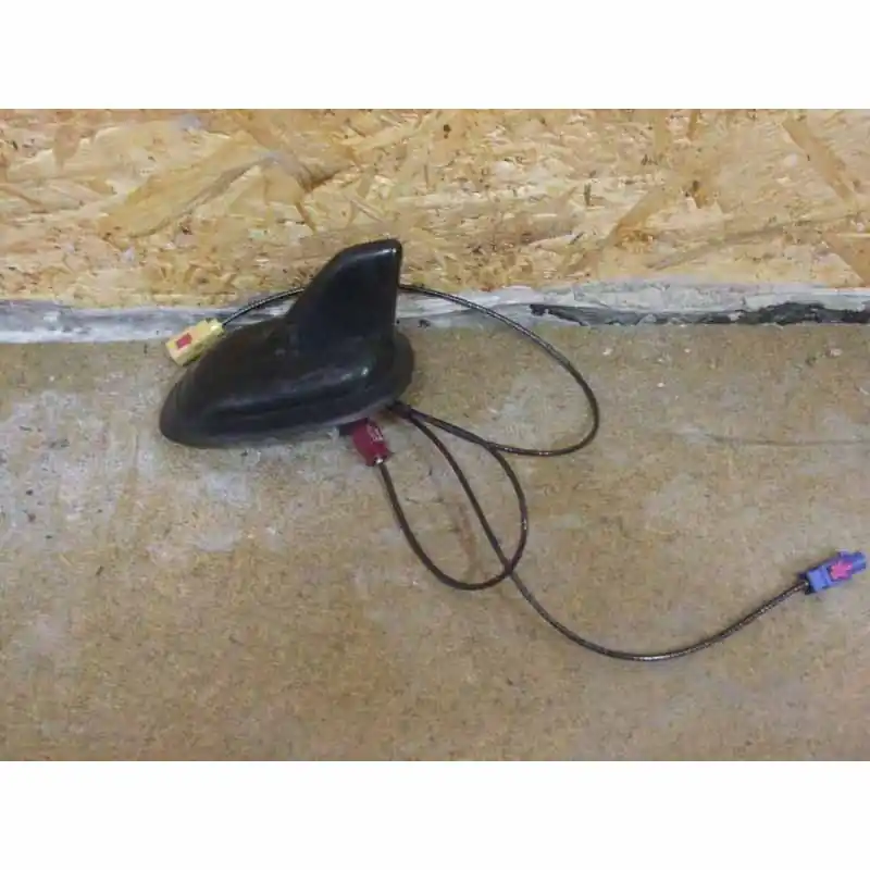 anténa VW Touareg 7P07N0035507B Must-Have