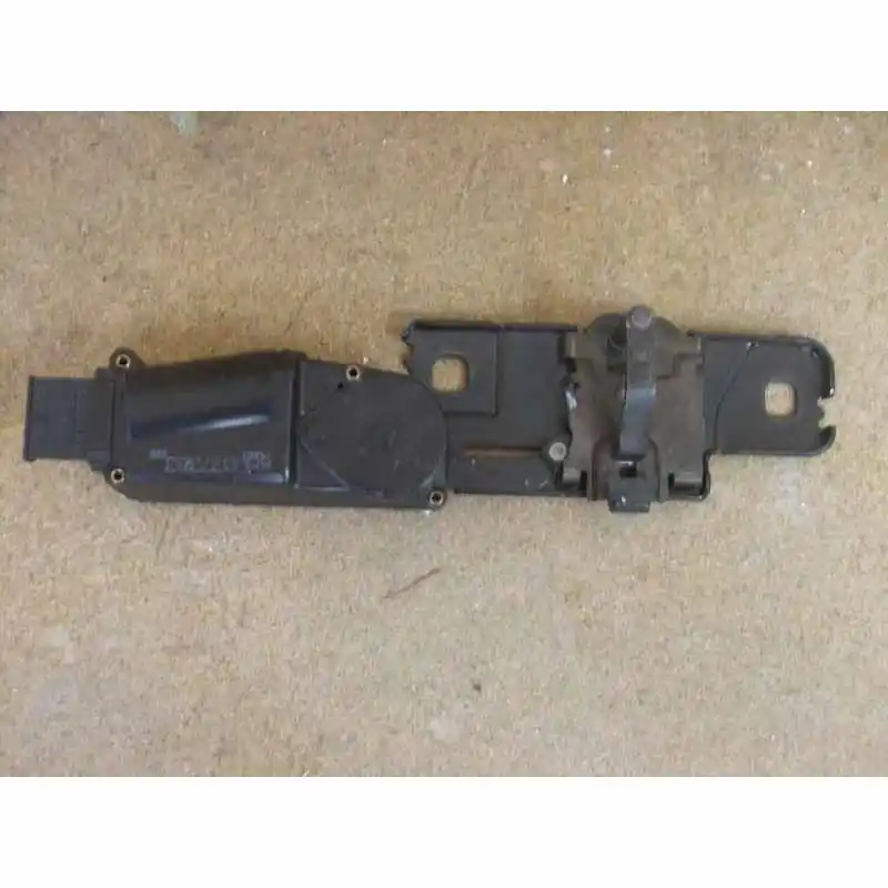 Cenová Bomba zámek zadních pátých dveří - víko AUDI A7 sportback4H0827383