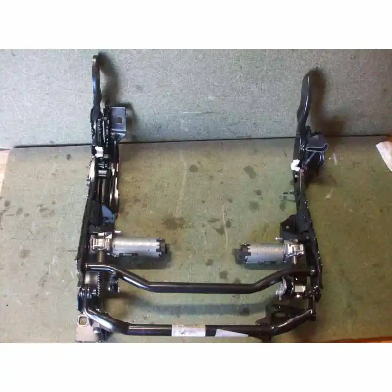 Audi A8L 4E0 09 4.2 TDI rám zadního sedadla pravý 4E0885112A Časově Omezené