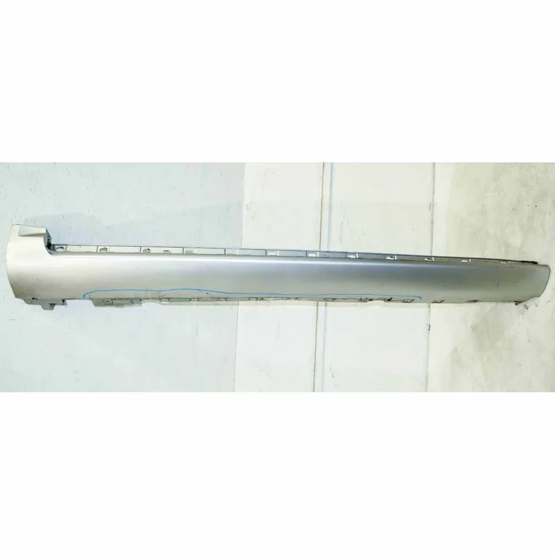 Dokud Zásoby Vydrží prahová lišta levá AUDI A8L 4E0 094E4853859D - poškozený lak