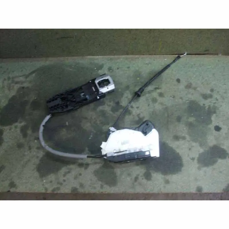 zámek dveří zadní levý ŠKODA Yeti5K4837015F Novinka