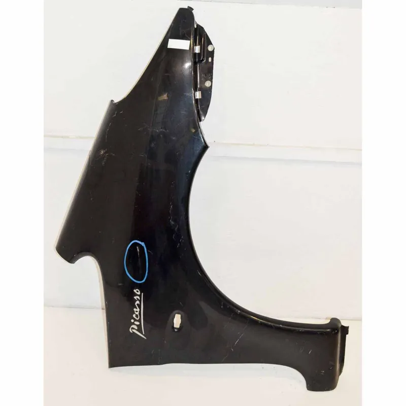 Nová Kolekce blatník přední pravý CITROEN Xsara Picasso 2000-> - poškozený