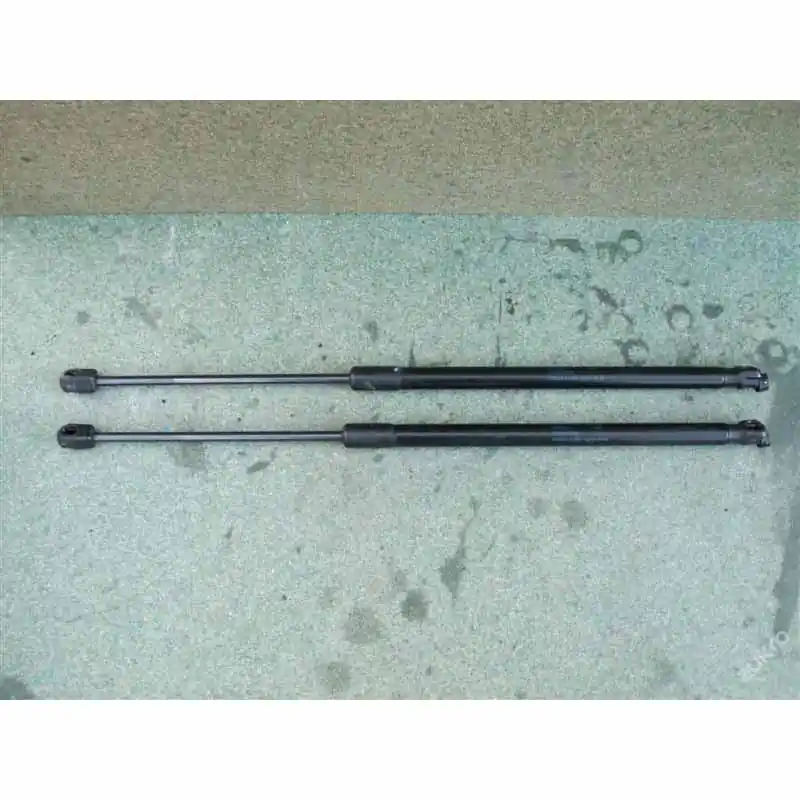 Aktuální plynová vzpěra kapoty AUDI A6 4B0 1998-20054B0823359C