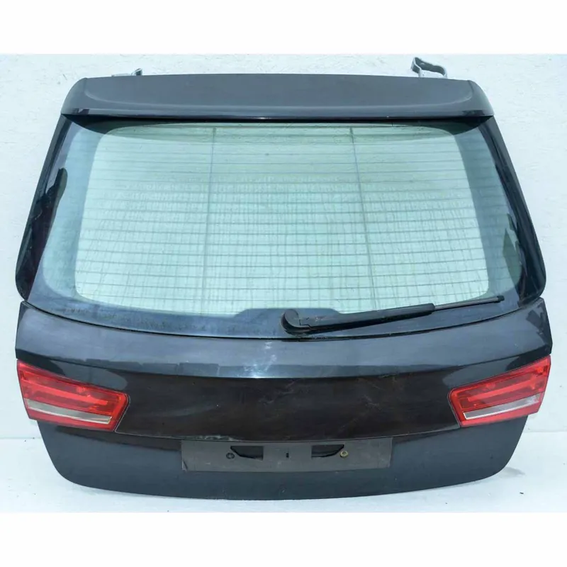 zadní páté dveře AUDI A6 4G0 combi - poškrábaný lak Cenová Bomba