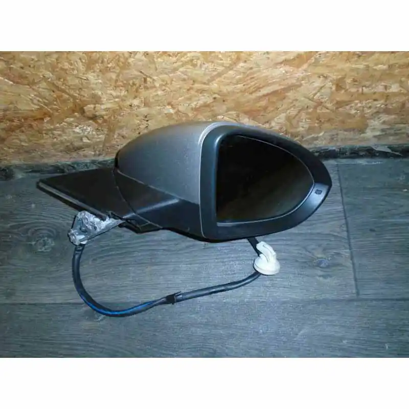 zpětné zrcátko pravé 13 PIN VW Golf VII 5G0 - poškozený lak Zlevněný