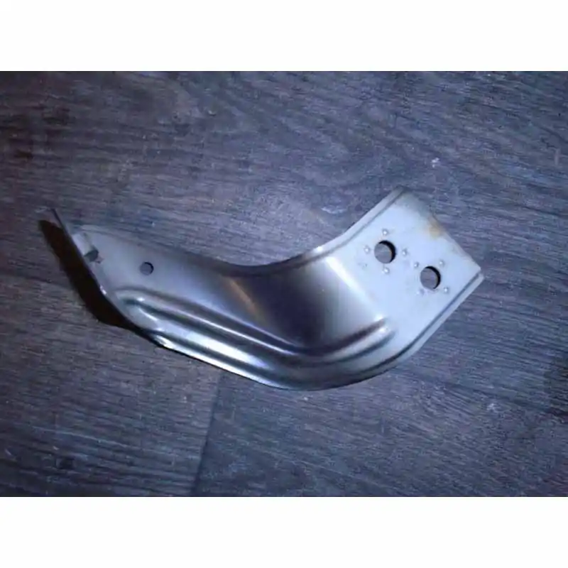 Akční Cena držák blatníku levý střed - plech ŠKODA Karoq 57A57A821431