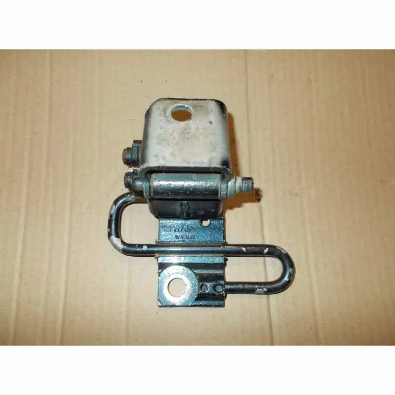 Vysoce Kvalitní pant dveří pravý zadní spodní VW3C9833412A3C4833412C3C8833412A3C8833412B