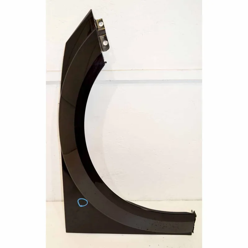 blatník přední pravý AUDI TT 8S0 2015- - poškozený lak Rychlé Dodání