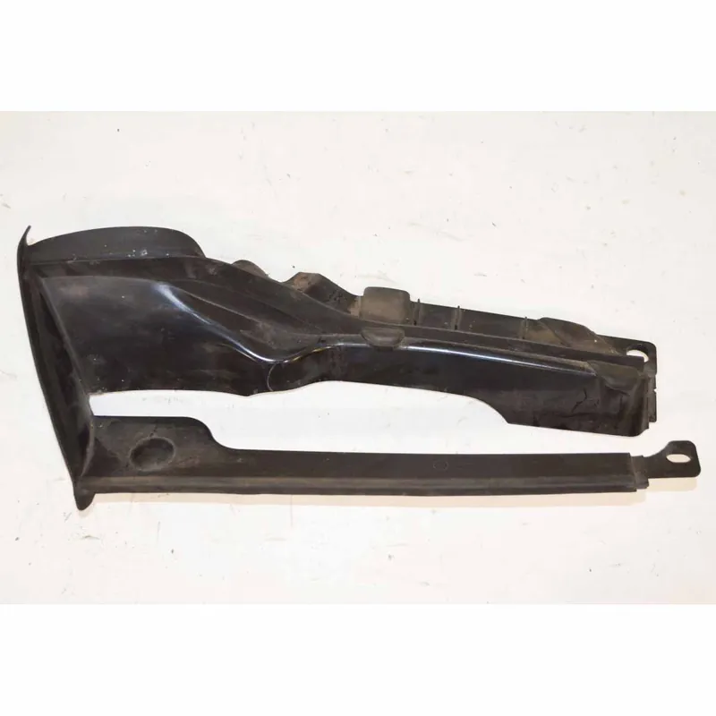 těsnění blatníku pravé - záslepka AUDI TT 8S0 2015-8S0821170 Výprodej