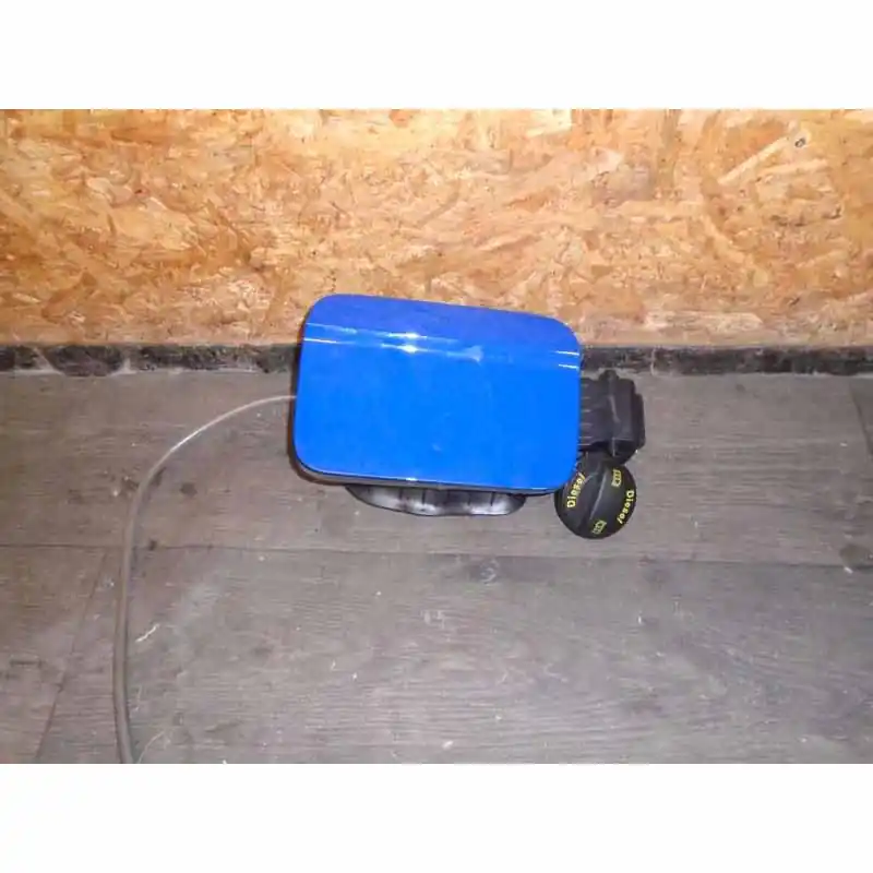 Vrácení Zdarma víčko nádrže ŠKODA Karoq 57A575809909575809702B - diesel