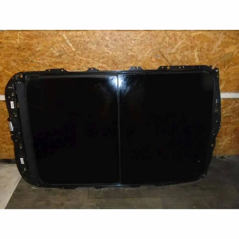 Zlevněný panoramatická střecha VW Golf Sportsvan 510 R-line510877041BFG2