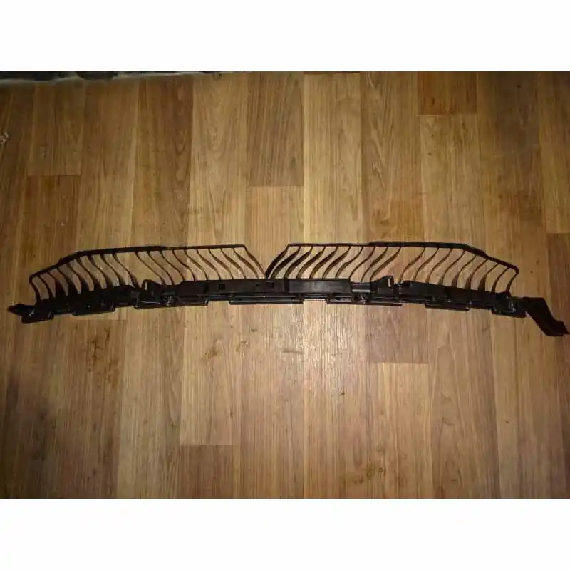 Autentický držák zadního nárazníku středový VW Polo VI 2G02G6807863