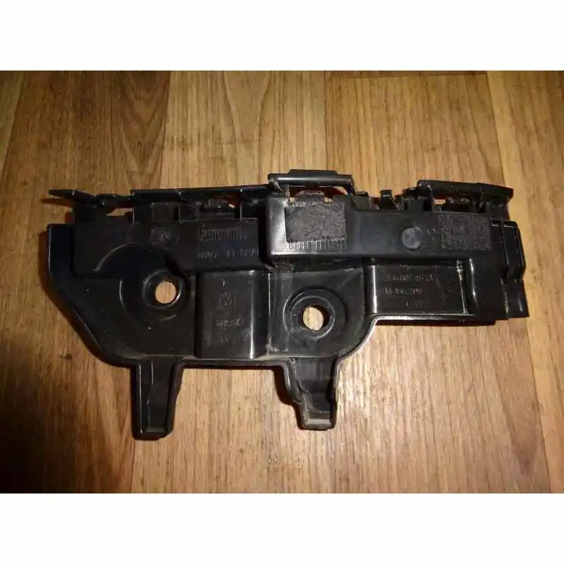 Časově Omezené držák zadního nárazníku pravý VW Polo VI 2G02G6807454A