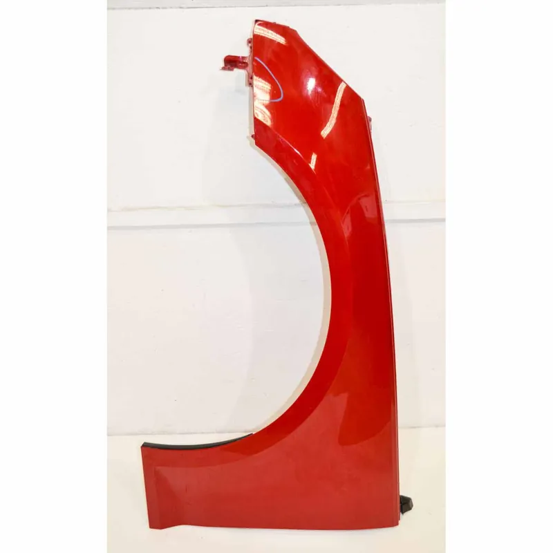 Doprava Zdarma blatník přední levý AUDI A4 8W08W0821105A - lehce poškozený lak