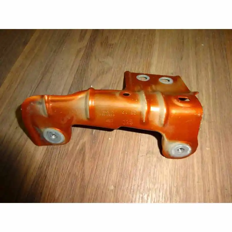 Víkendová Akce držák předního blatníku pravý - plech SEAT Arona 6F96F9821328A